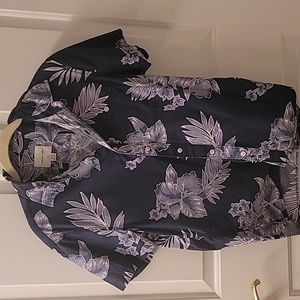 Mens American eagle shirt
